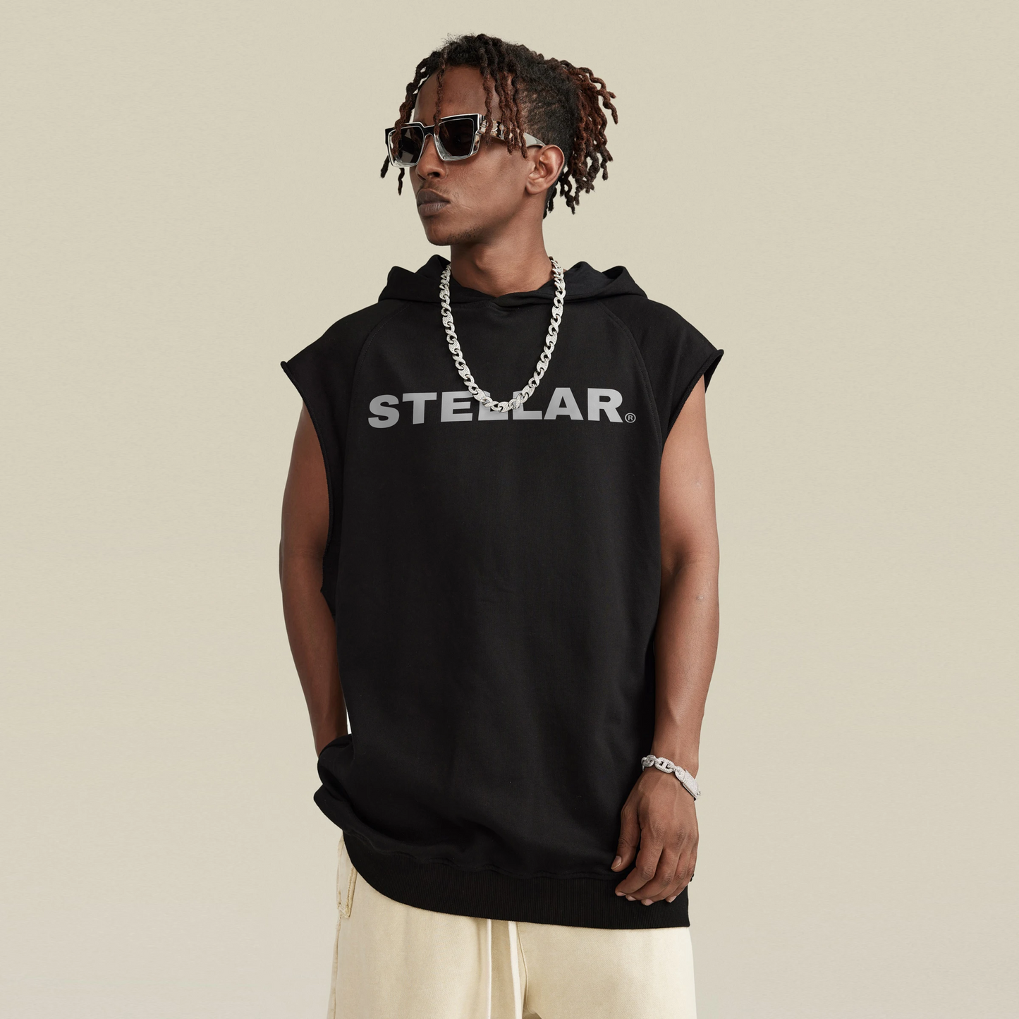 Cut-off Hoodie